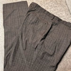 Hugo Boss 34 x 30 wool pants